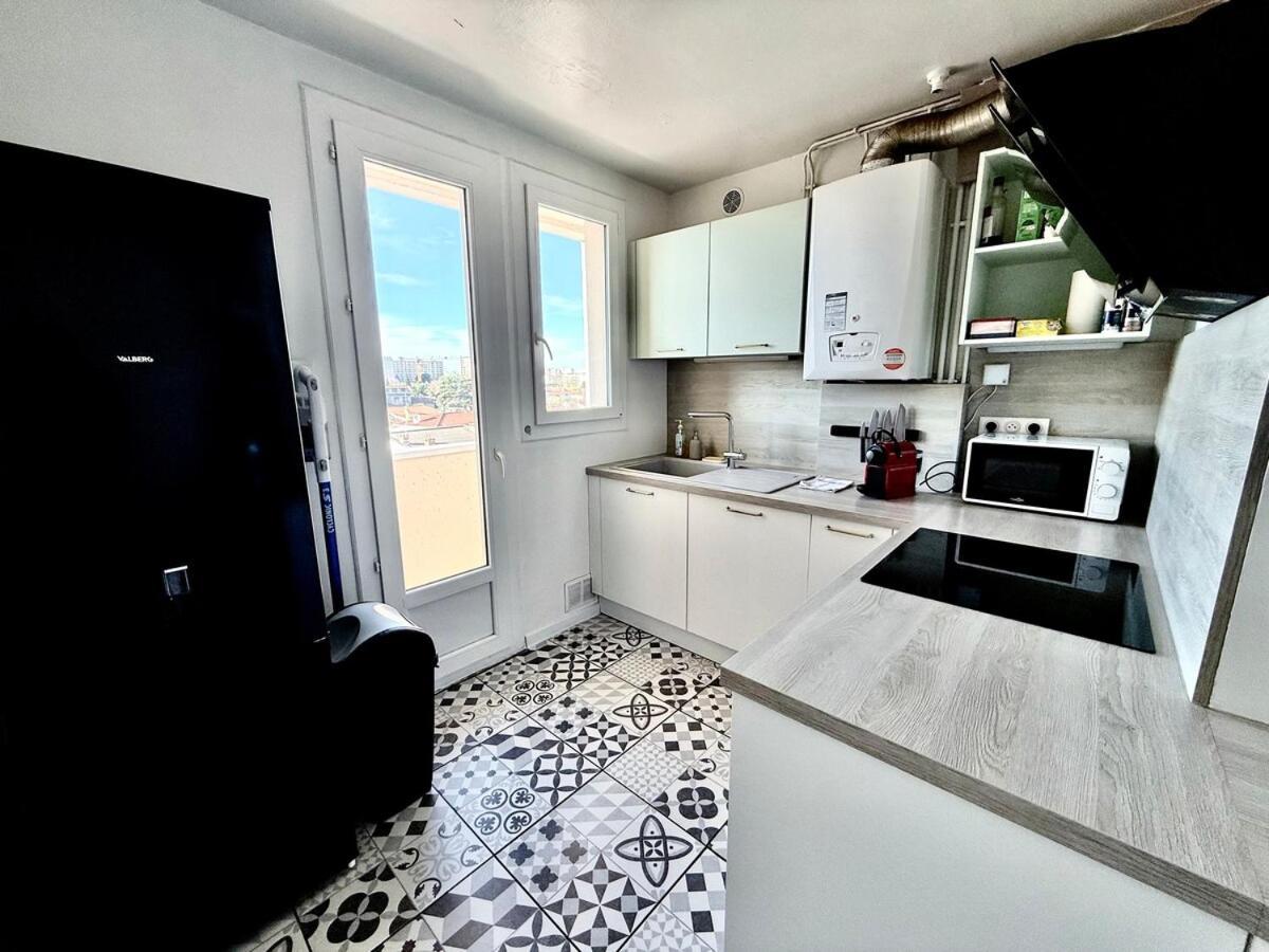 Appartement Au Pied Du Metro. Toulouse Extérieur photo